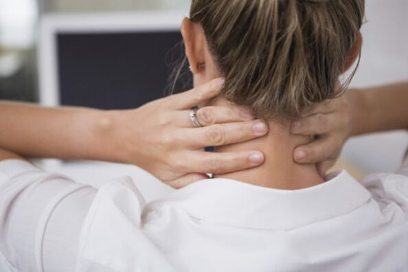 discomfort in the neck with papilloma